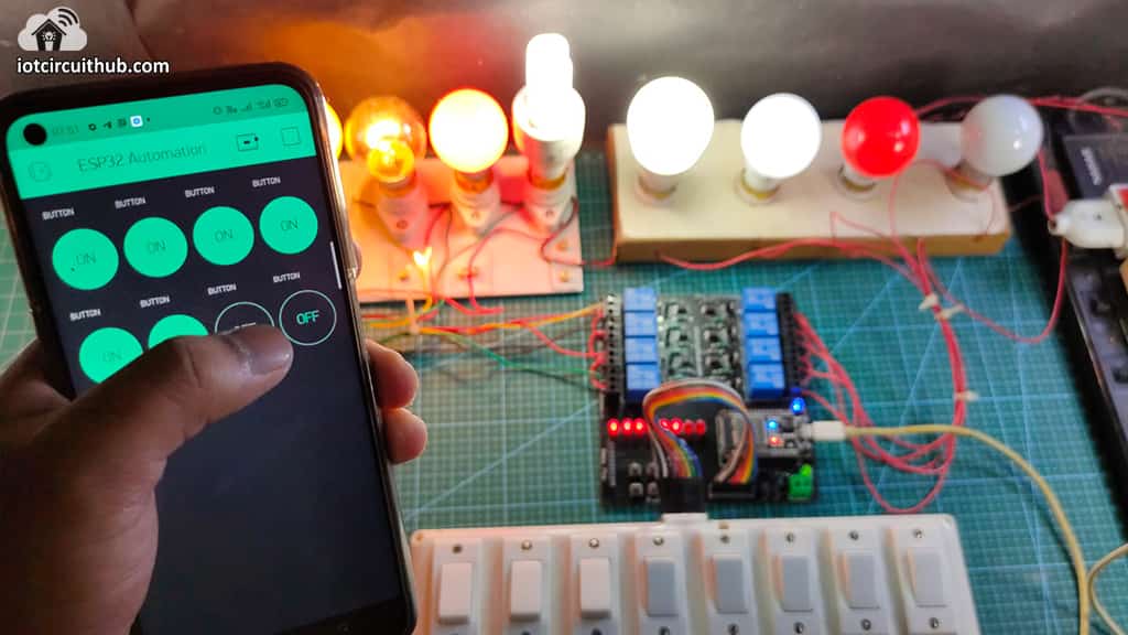 Controlling the Relays with Blynk App