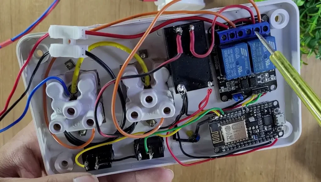 Blynk IoT ESP8266 Smart Plug p6 ESP8266 NodeMCU Smart Plug connection